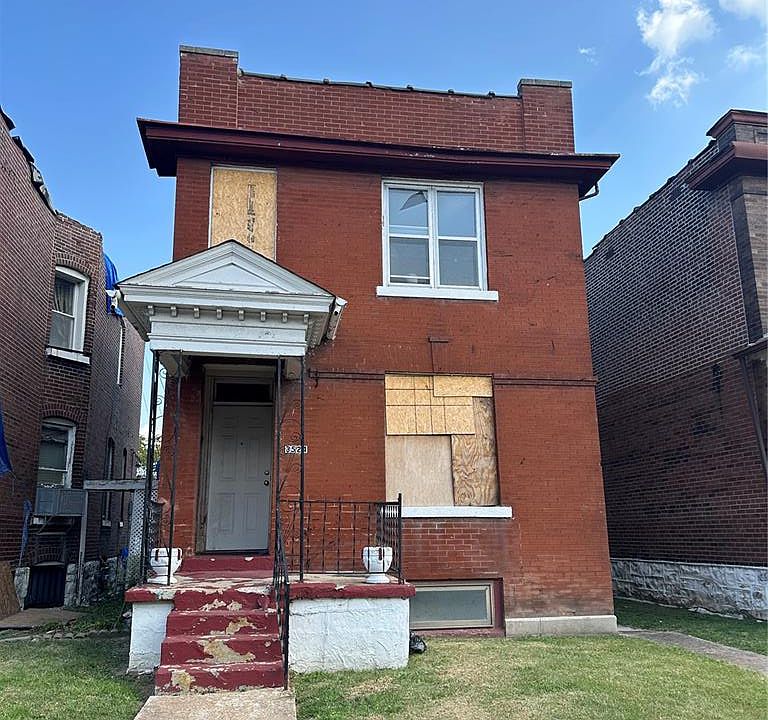 1st image of 3524 Paris Ave