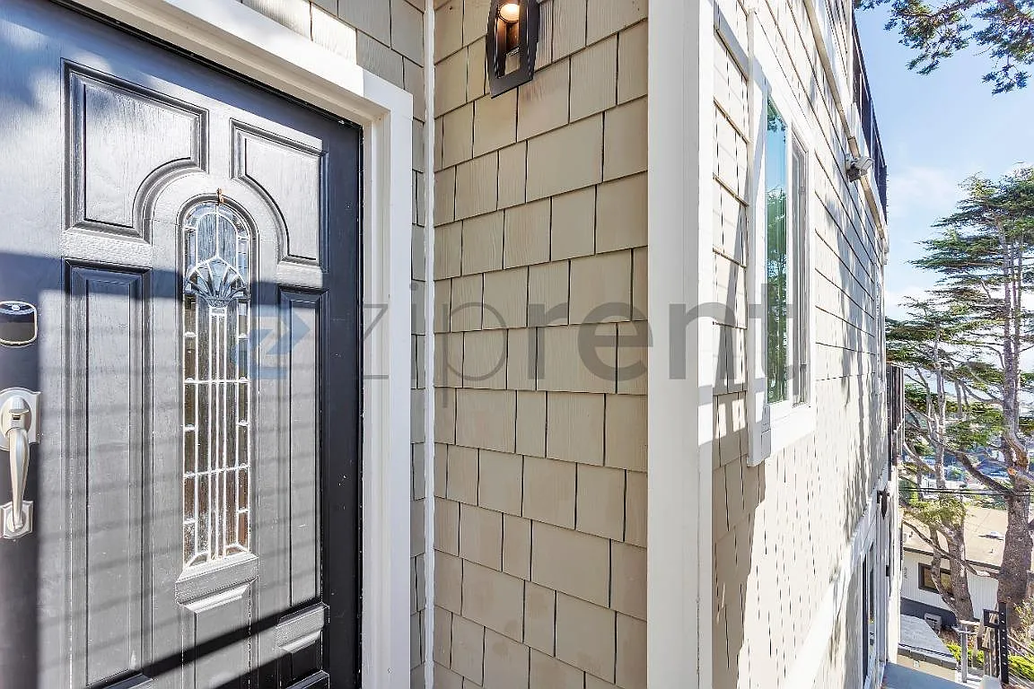3 bed, 2184 sqft, $5,750 — Photo 3