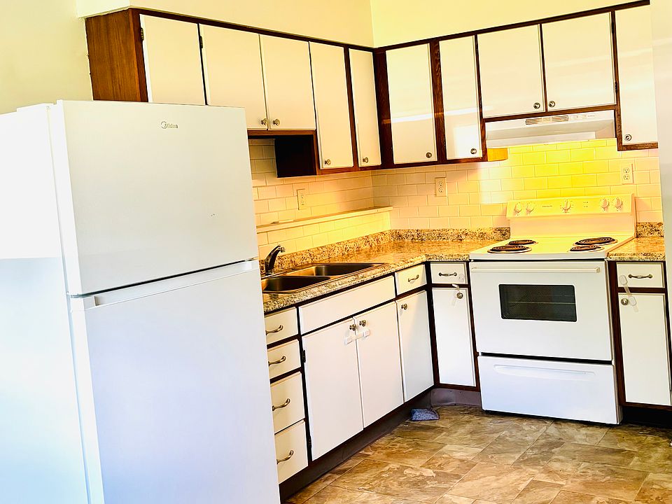 1st image of 25 Gina Marie Ave #1