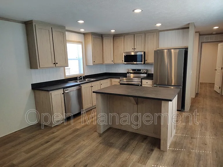40 Erin Ln #141 — Photo 3