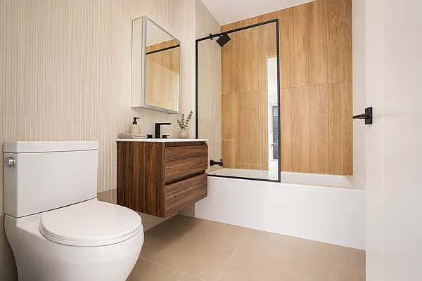 Bathroom, photo 2
