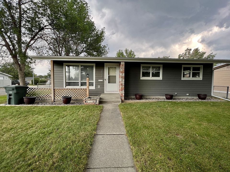 1st image of 2539 Howard Ave
