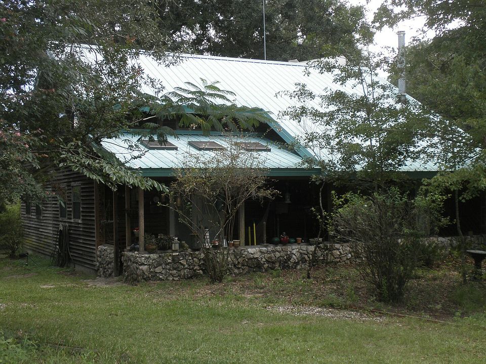 1st image of 18217 NE 10th St