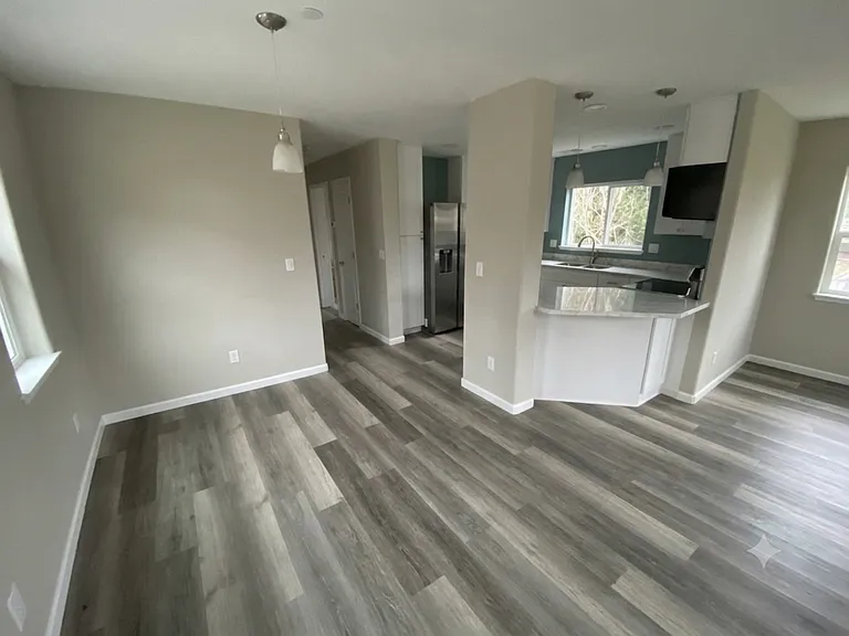 2660A Kevin Rd — Photo 2