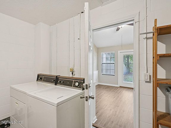 4th image of 3325 EXCALIBUR Way