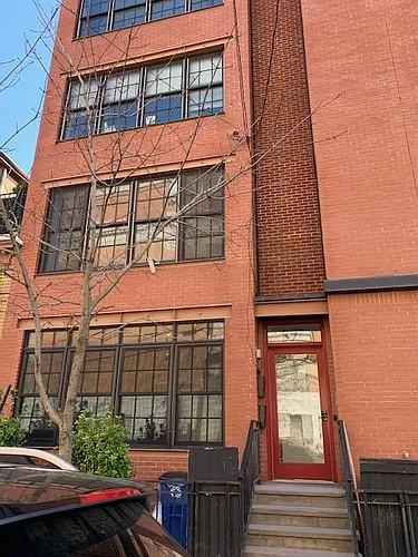 297 7th St #1 Photo 1