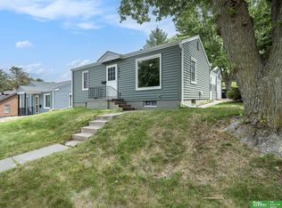 5075 Frances St, Omaha, NE 68106