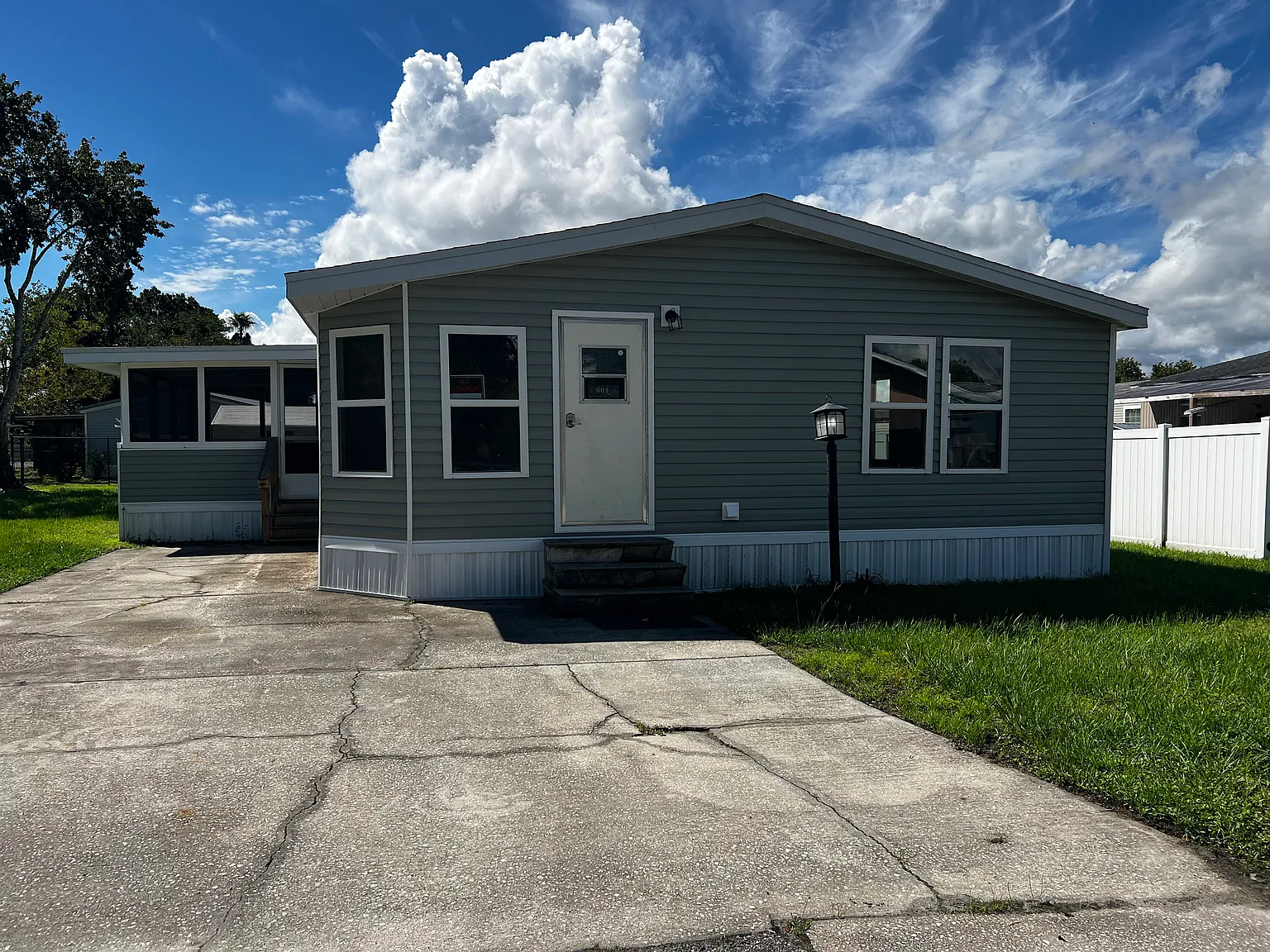 3 bed, 1344 sqft, $1,395 — Photo 2