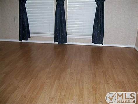 4th image of 6609 Meadowridge Ct