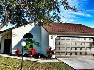 2243 Kara Chase, Sarasota, FL 34240