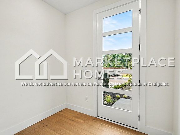 3rd image of 5 Taverly Dr
