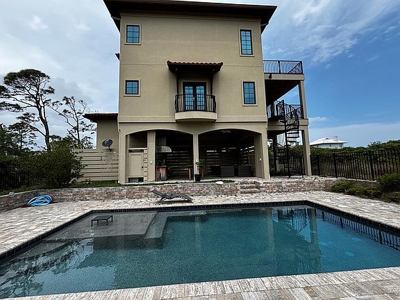 2nd image of 1640 Ivy Way