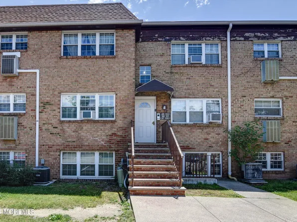 97 College Drive #97, Edison, NJ 08817