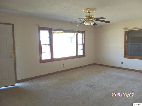 2nd image of 3007 Jane St