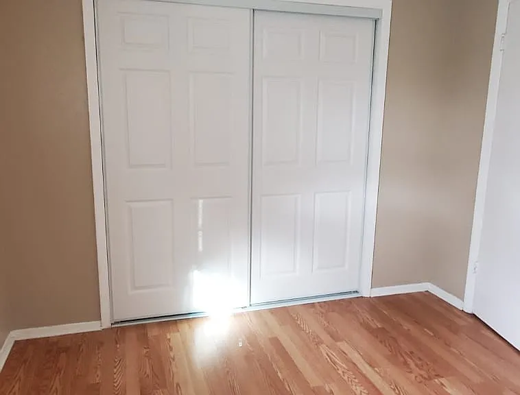 2832 Somerset Park Dr — Photo 1