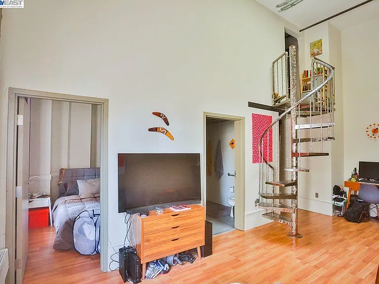 83 McAllister St — Photo 11