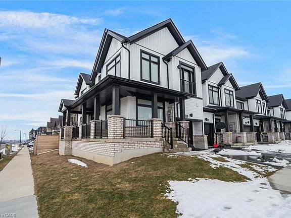 2nd image of 1076 Thompson Dr