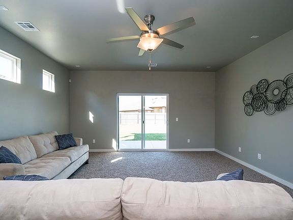 5th image of 8233 NW 140th St