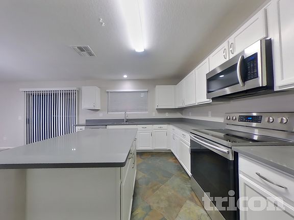 5th image of 15923 N 169th Dr