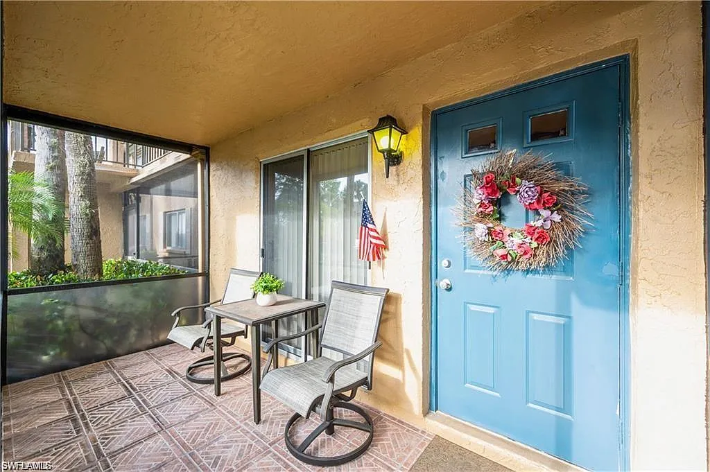 2 bed, 2.0 bath, 1246 sqft, $2,150 — Photo 2