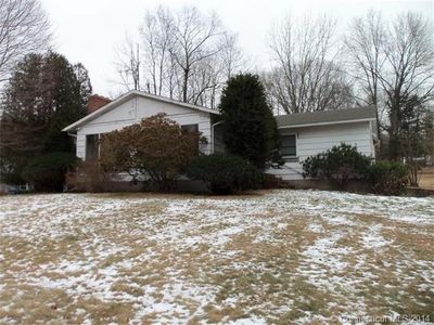 813 Congdon St W, Middletown, CT, 06457