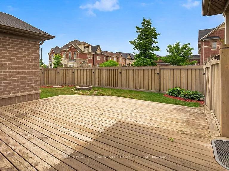 222 Moody Dr — Photo 42