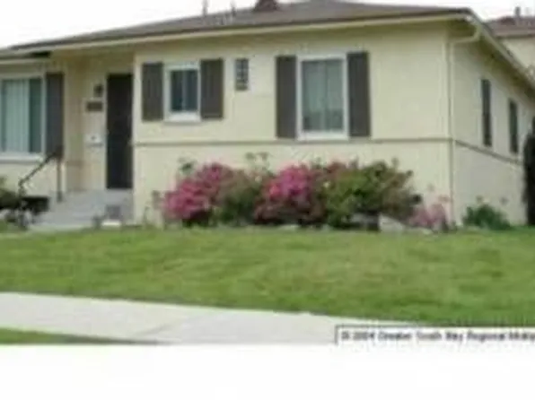 9044 Reading Ave, Los Angeles, CA 90045