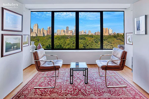 Sold by Sotheby's International Realty | media 17