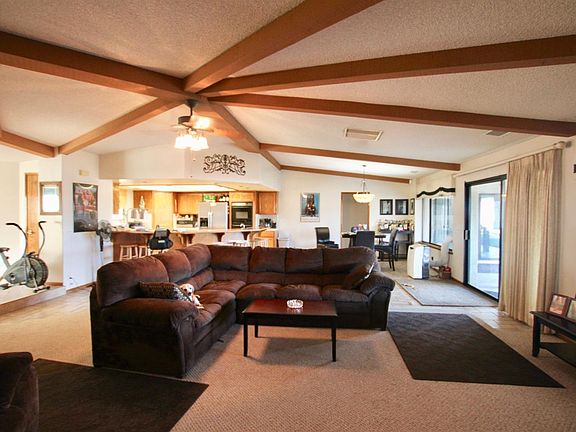 5th image of 17795 Arbor Ln