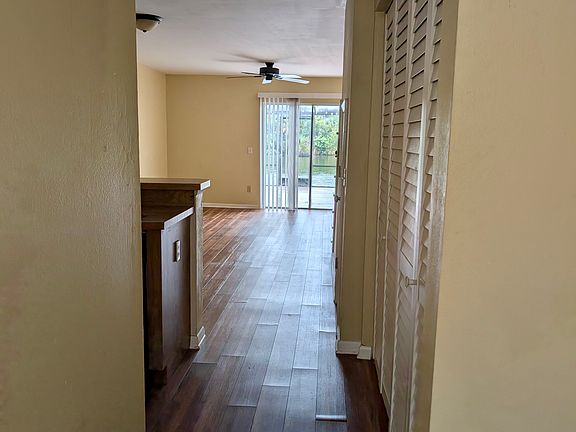 5th image of 3335 W Wyoming Cir