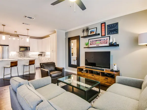 2500 King Arthur Blvd Unit 207, Lewisville, TX 75056
