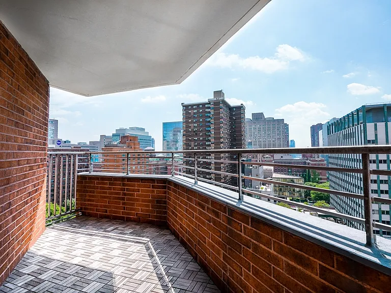 520 2nd Ave #20B — Photo 8