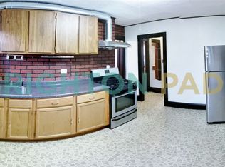 8 Lyne Rd, Brighton, MA 02135