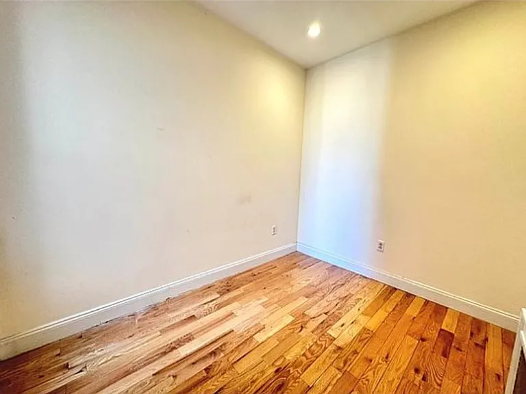 217 E 82nd St #4W — Photo 8