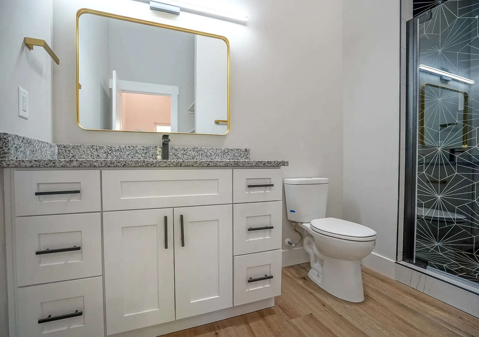 101 Georgia Street Southwest - C - 3 bedroom — Photo 2