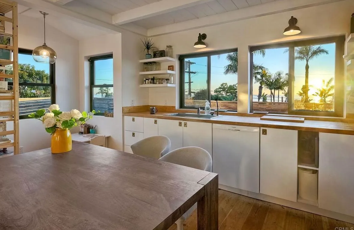 1 bed, 701 sqft, $3,850 — Photo 1