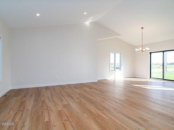 3rd image of 6307 Yukon Ln