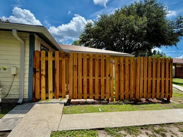 1854 My Place Ln, West Palm Beach, FL