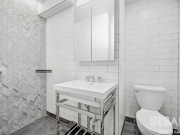 123 Bank St #190 — Photo 8