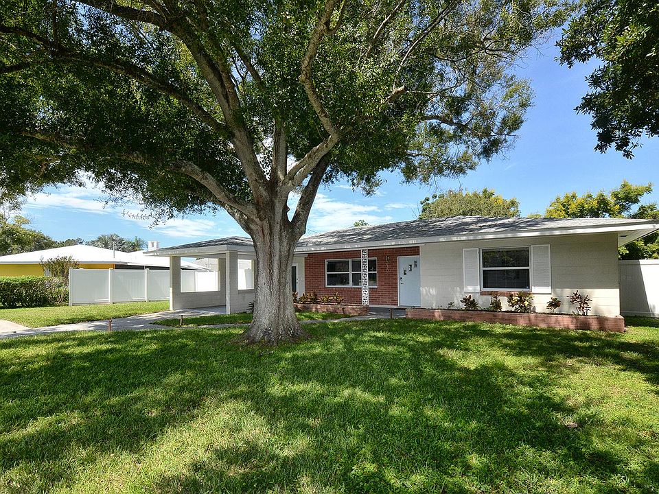 1st image of 2307 Tangerine Dr