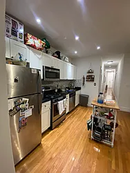 Rented by Aimee Grodanz, LREB