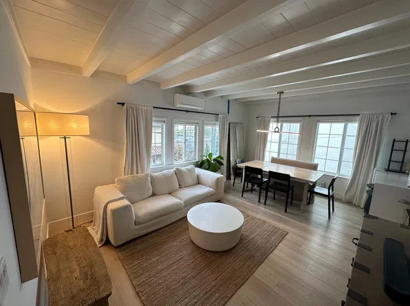 654 Manhattan Beach Blvd #A, Manhattan Beach, CA 90266