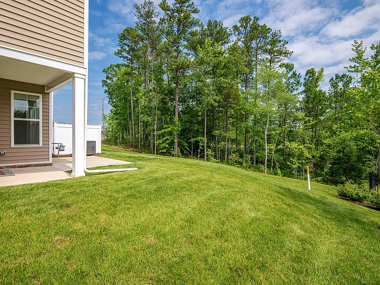 18352 Palisades Ct — Photo 57