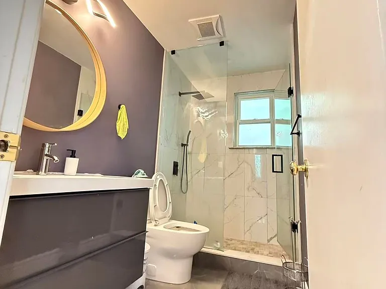 256 Patricia Ave #MAIN — Photo 16
