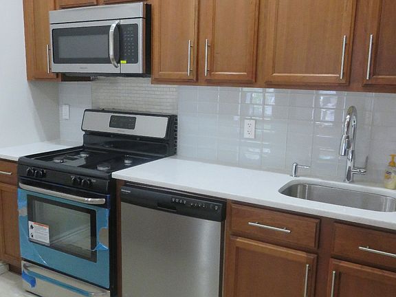 3rd image of 555 Eastern Pkwy APT 1D