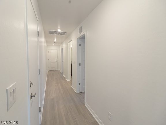 3rd image of 513 Abrazar Ave