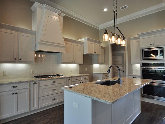 3rd image of 13269 Creekside Dr