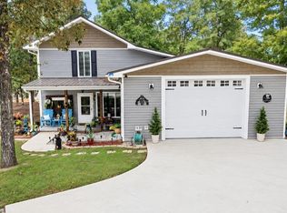 220 Arrowhead Ln, Fort Gaines, GA 39851