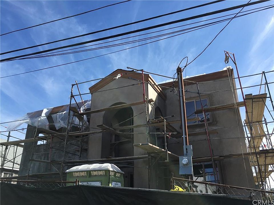 1st image of 1230 1st St
