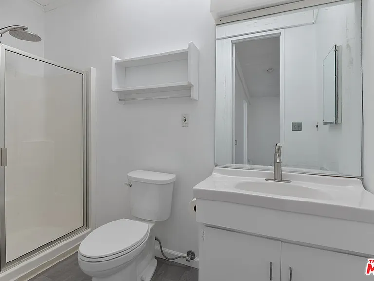 738 Hanley Ave — Photo 44